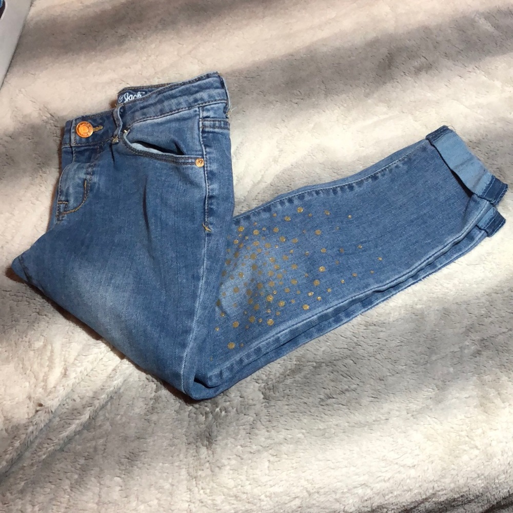 Girls blue jean w/ gold dots on knees